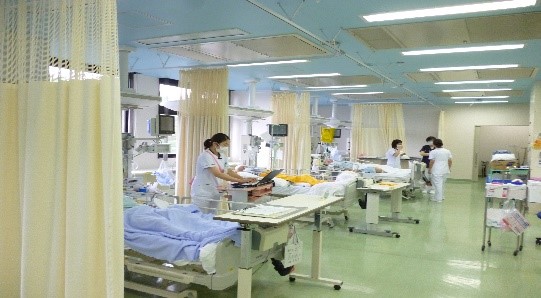ICU（集中治療室）1